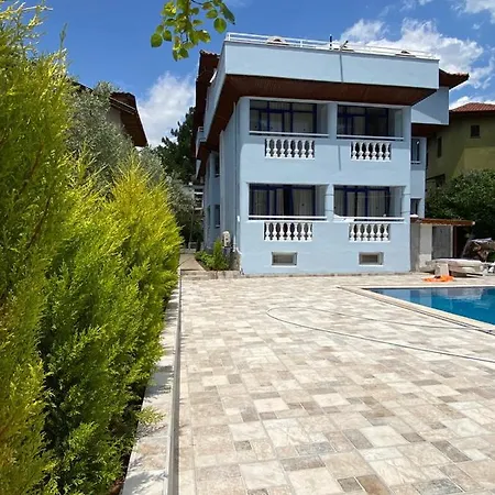 Avlu 2 Apart Marmaris